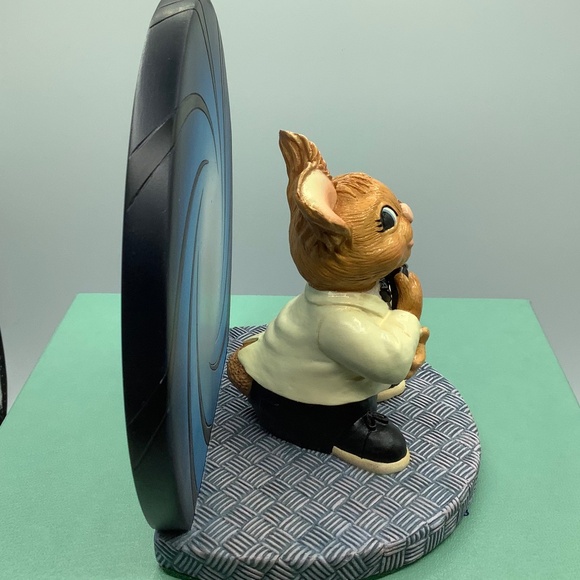 PENDELFIN - 2007 Canadian Event Piece - James Bond - COA - Stonecraft Rabbit - Picture 6 of 9